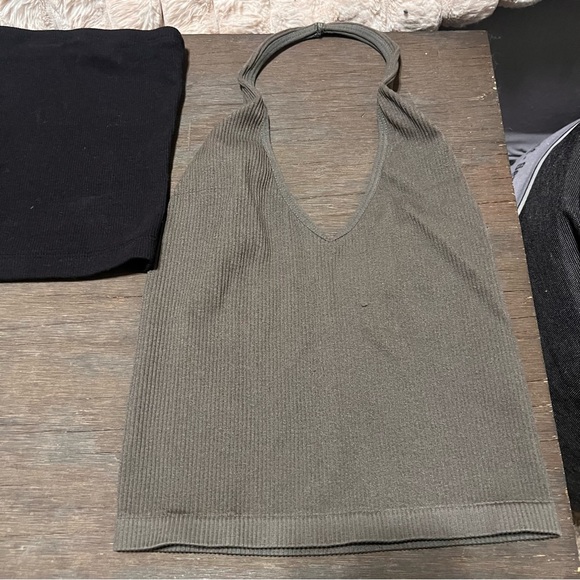 Women's Ribbed Top Set - Picture 4 of 7